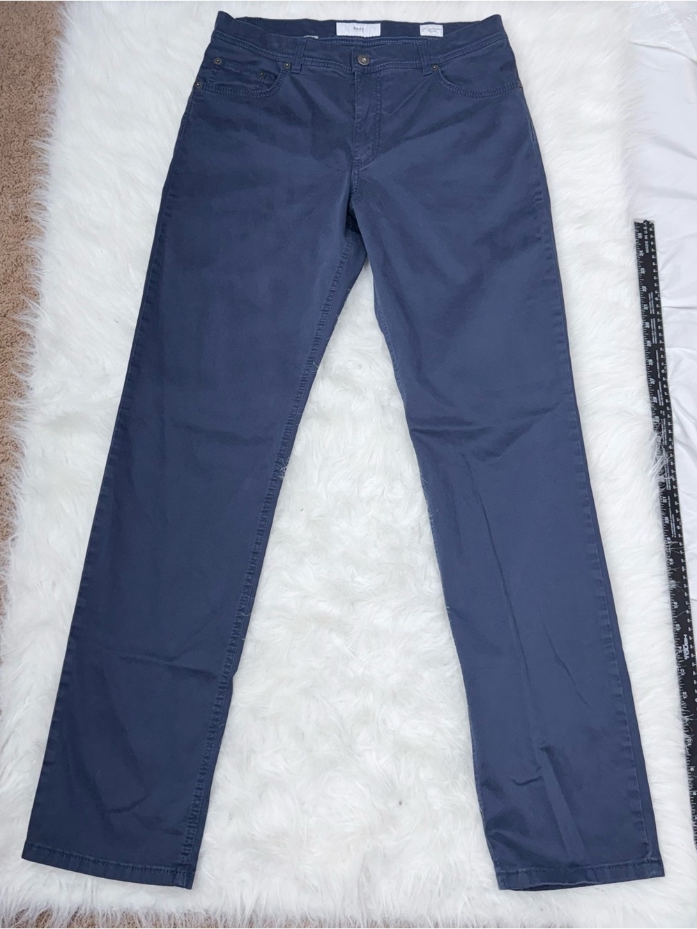 BRAX Navy Mid-Rise Straight Pants